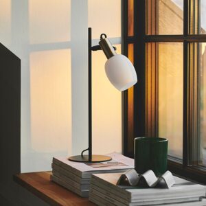 Arild bordlampe, sort