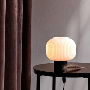 Milford bordlampe E27, metal/opal